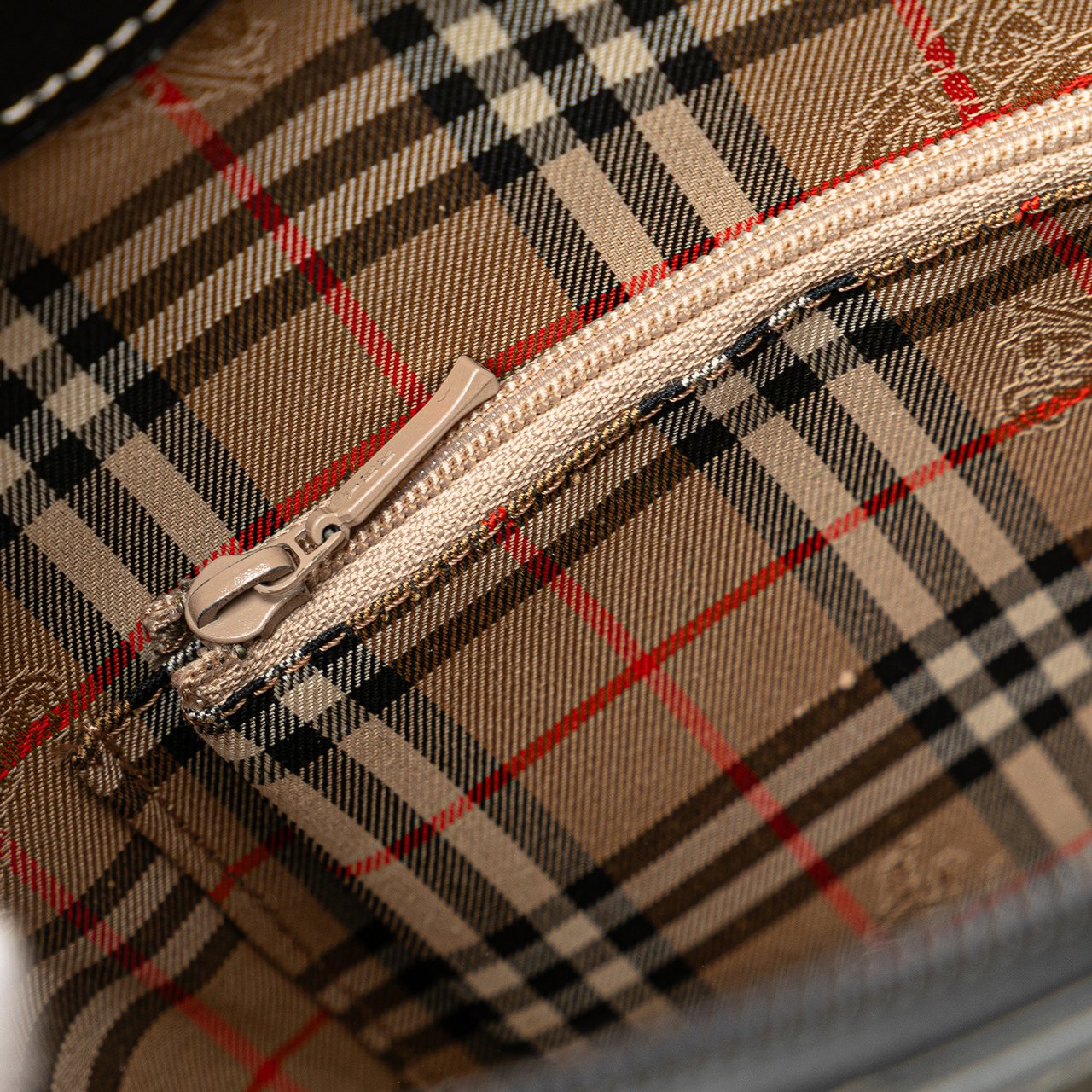 Burberry Leather Tote Zwart