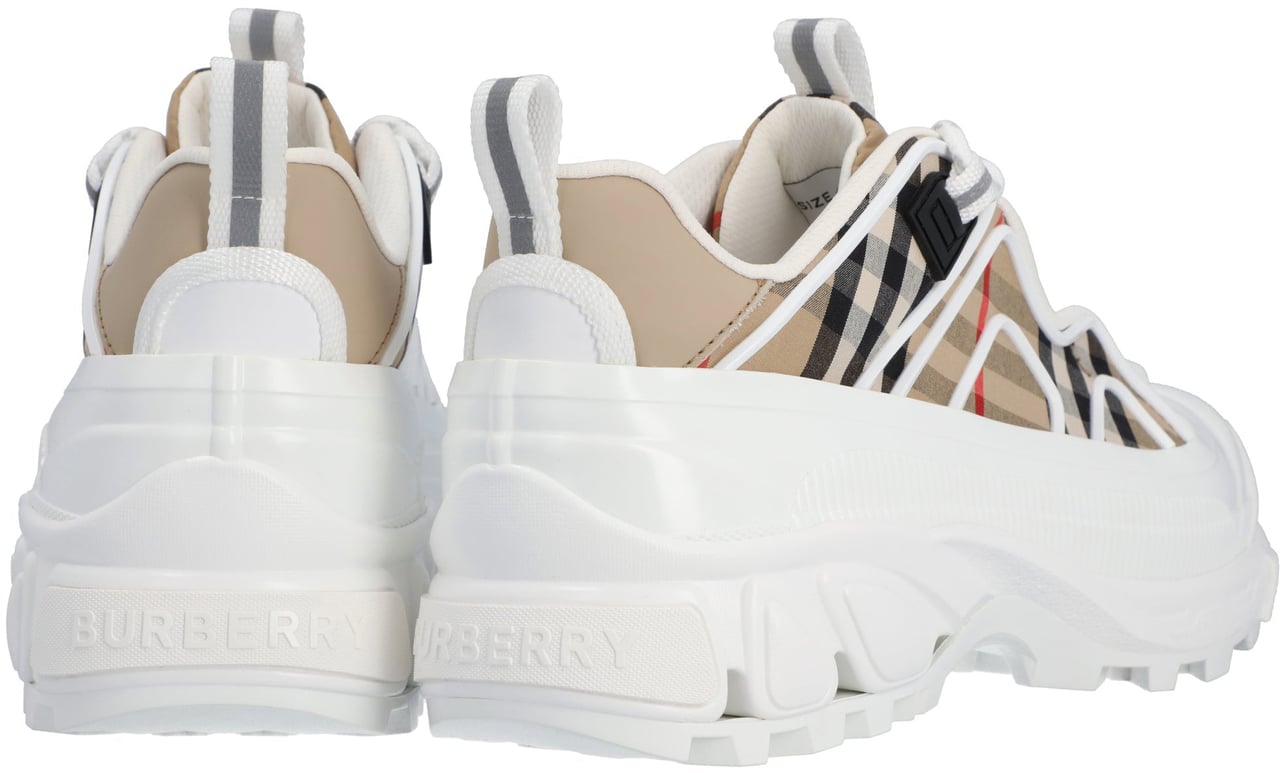 Burberry Arthur Sneakers In Check White Wit