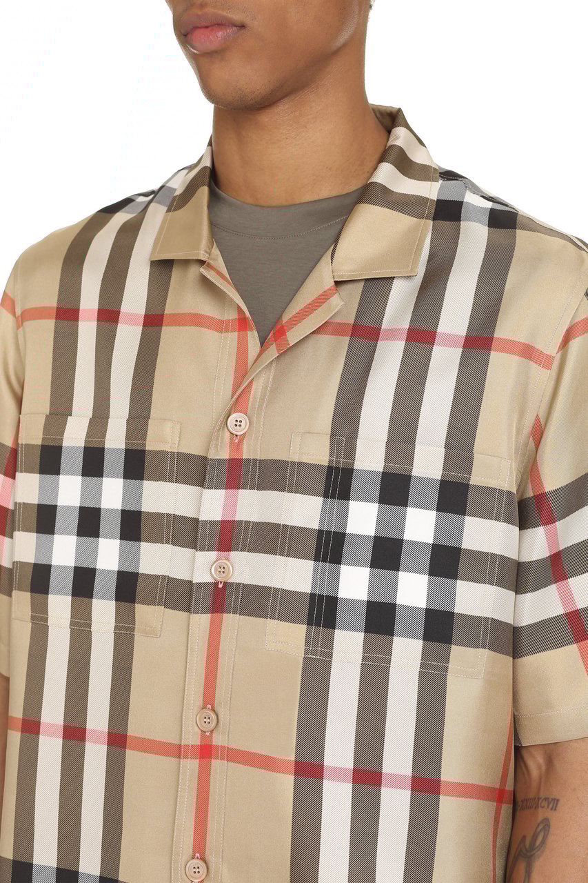 Burberry Short sleeve silk shirt Beige
