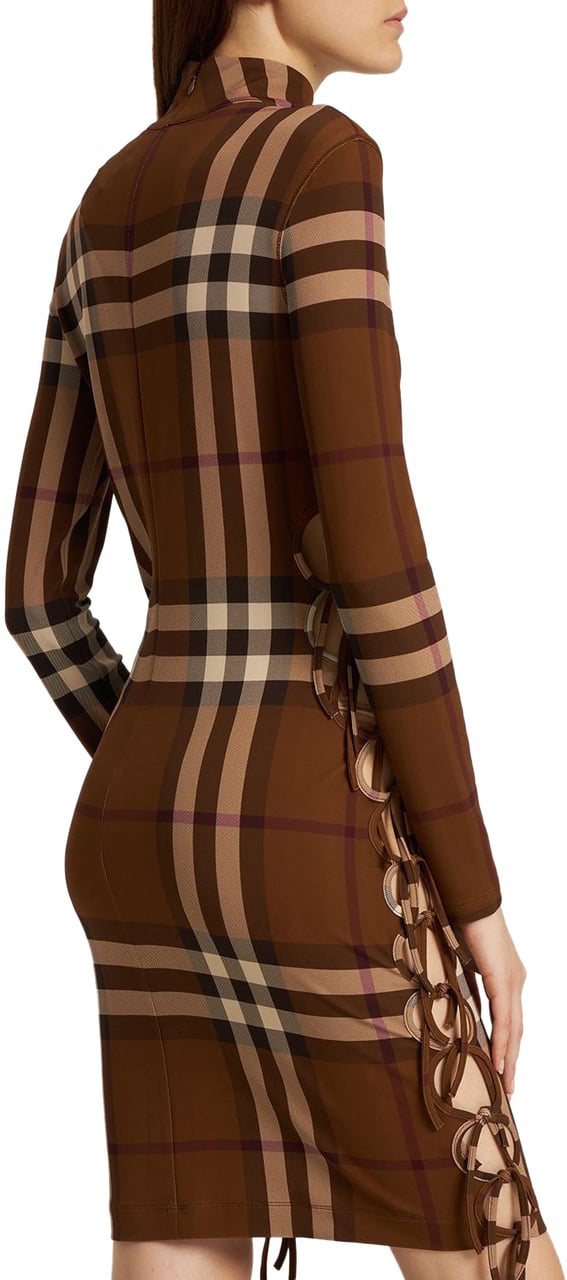 Burberry Elegant checkered dress in brown and beige Bruin