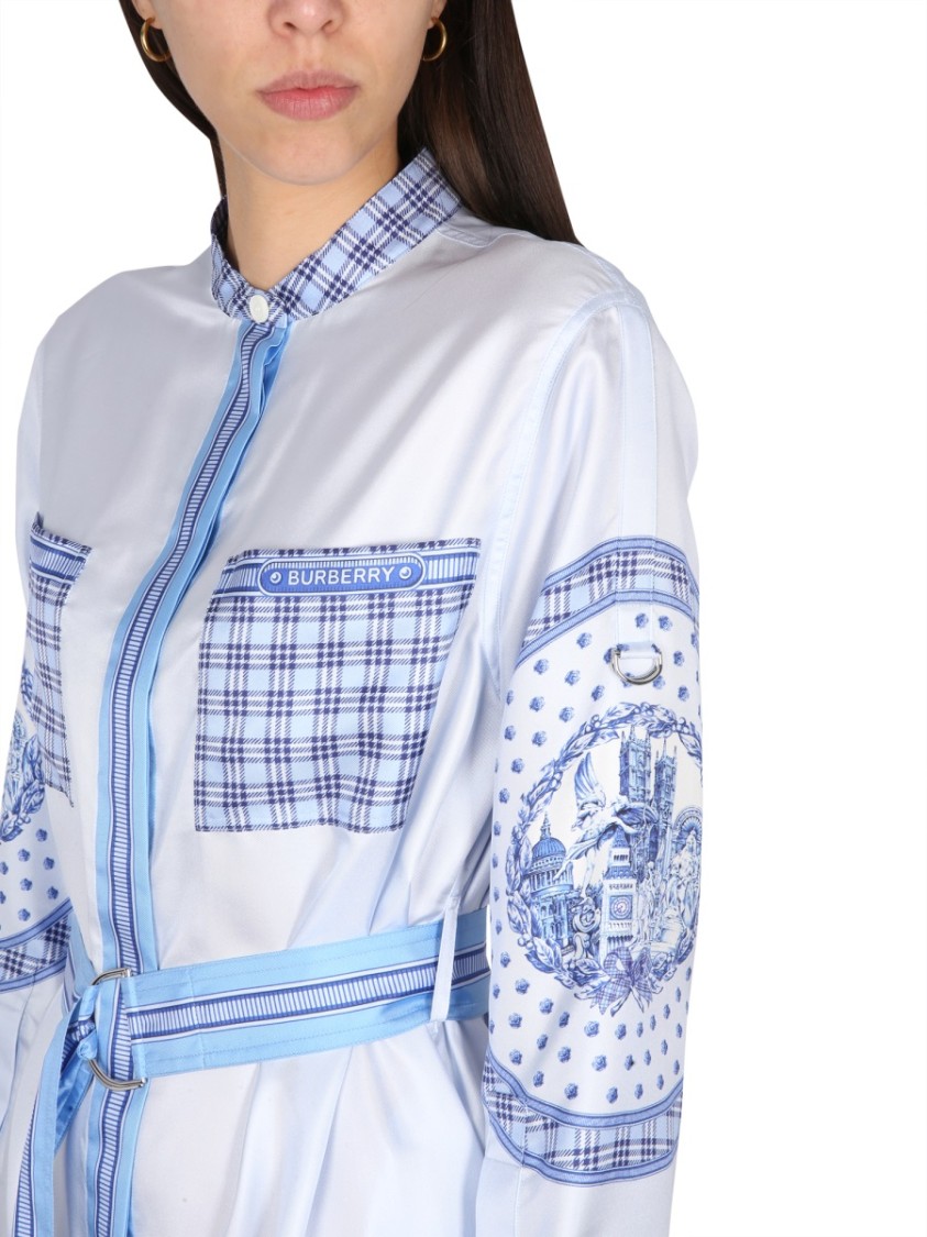 Burberry Silk Chemisier Dress With Concealed Button Closure Blauw