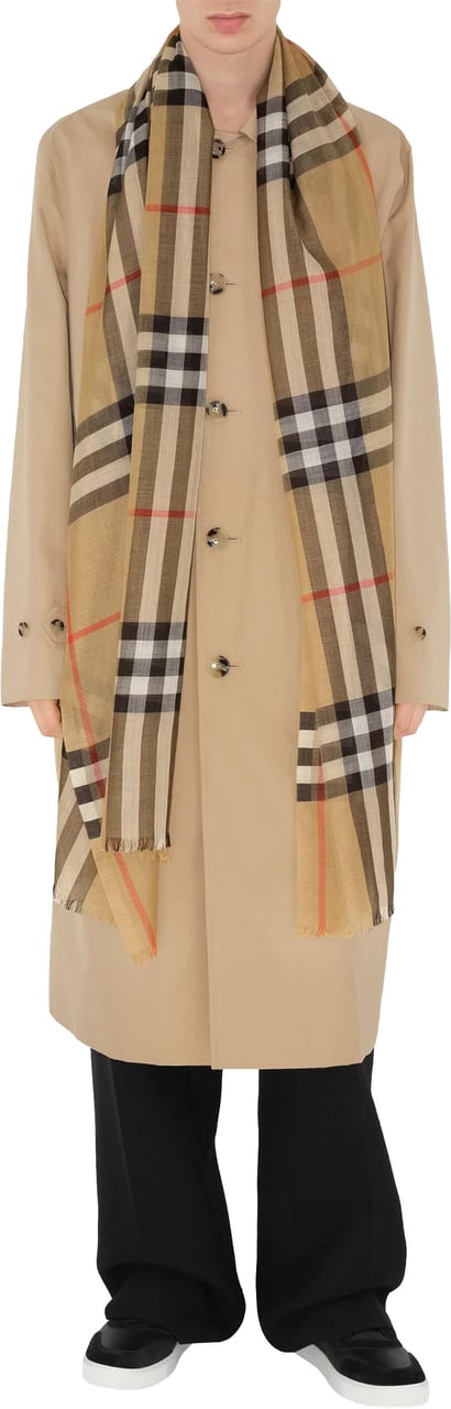 Burberry Beige Sciarpa In Lana Scarf Neutraal