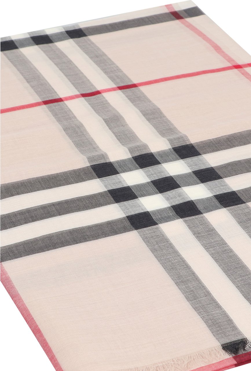 Burberry Wool and silk scarf Beige