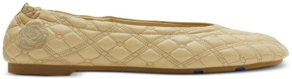 Burberry Flat Shoes White Wit