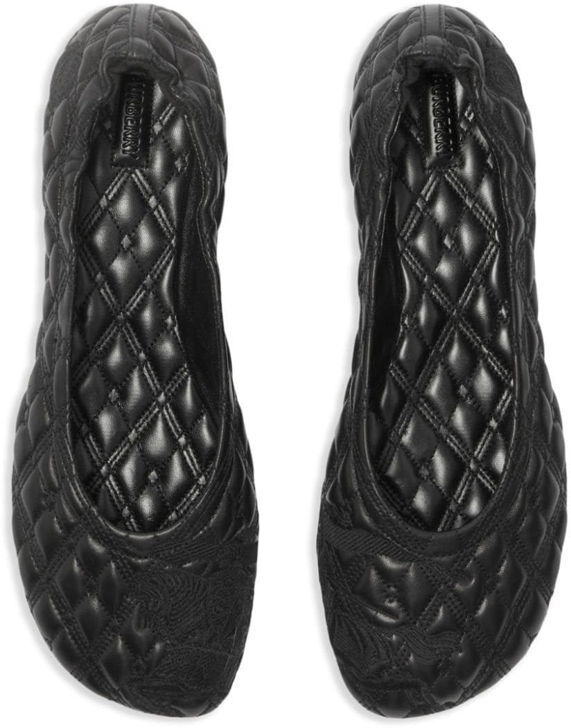 Burberry Flat Shoes Black Zwart