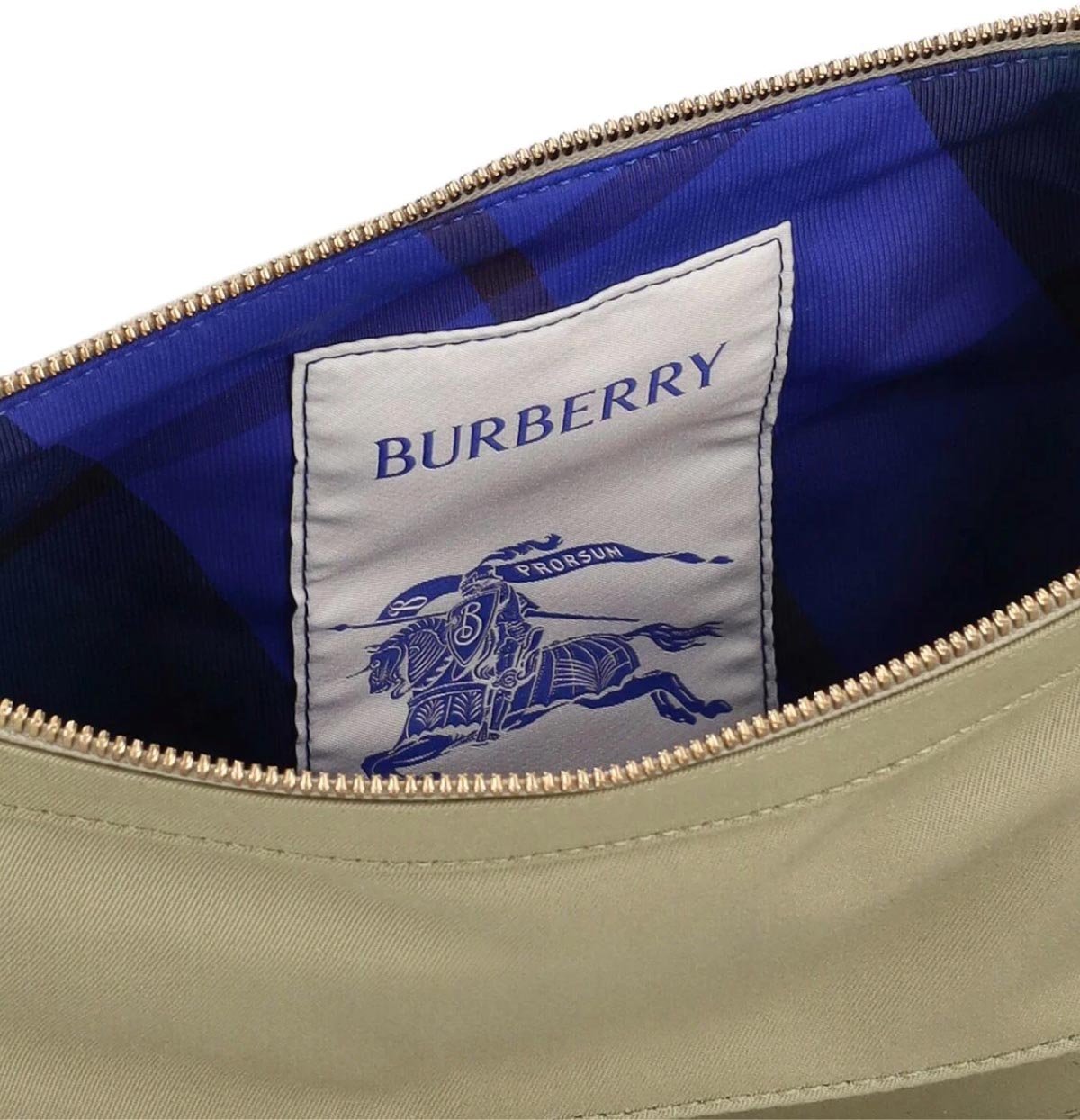 Burberry Trench Gabardine Logo Belt Bag Groen