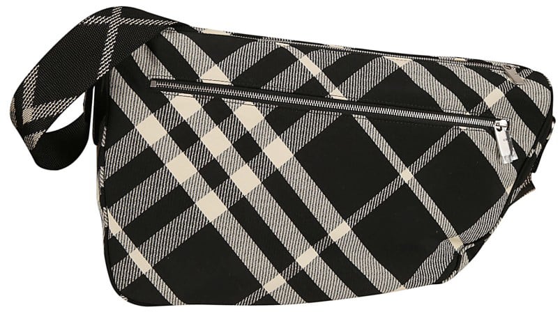 Burberry Distinctive Check Pattern Shoulder Bag Zwart