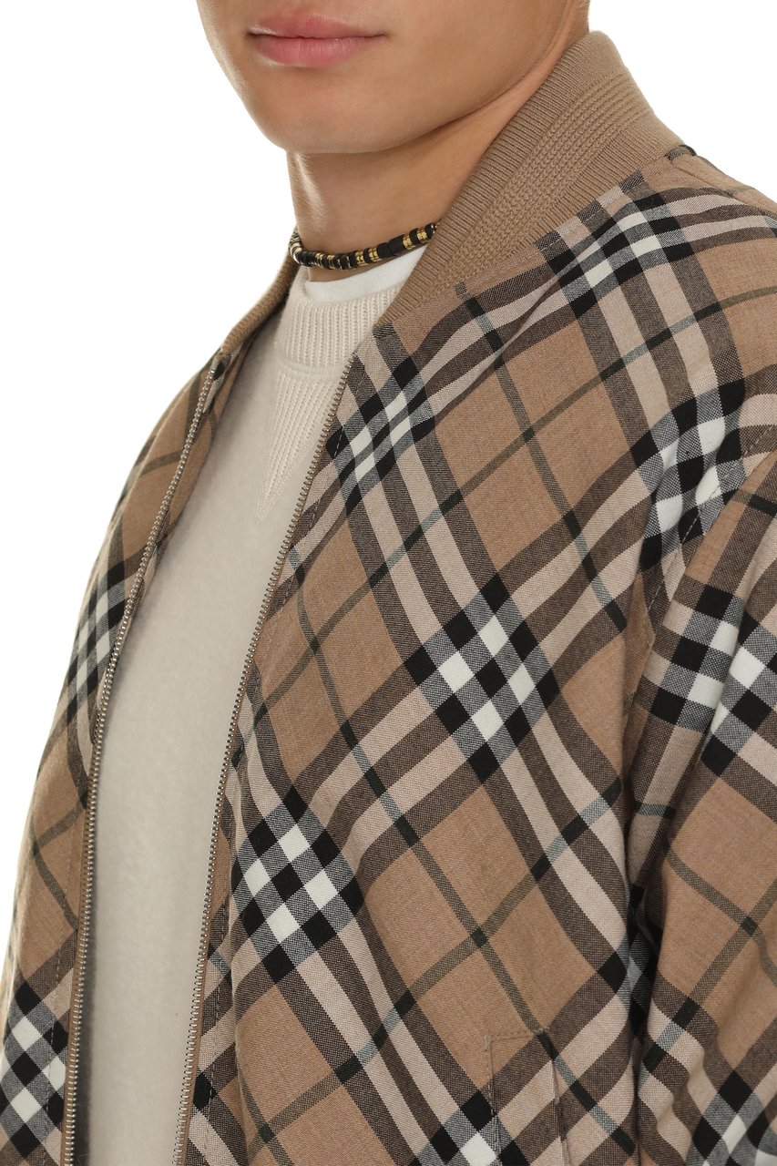 Burberry Wool bomber-style jacket Beige