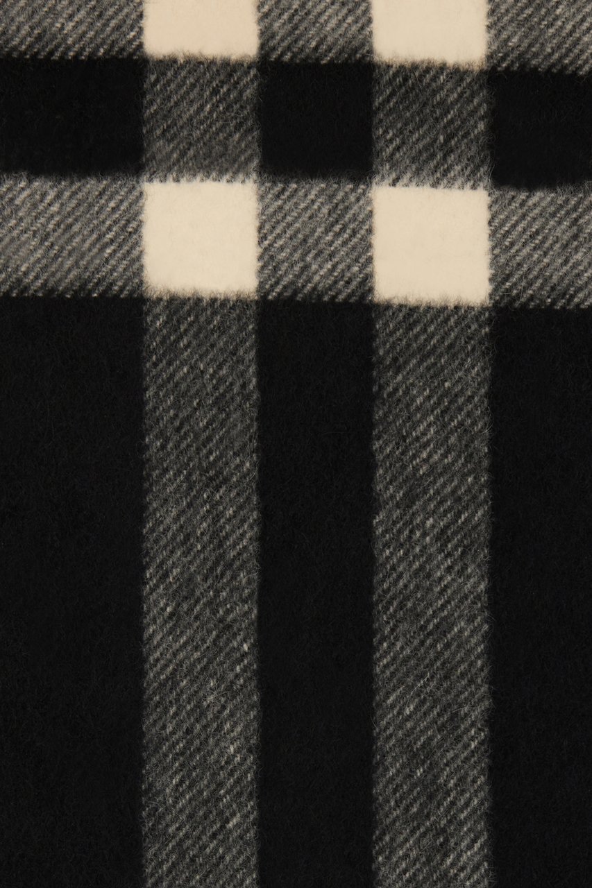 Burberry Embroidered cashmere reversible scarf Divers