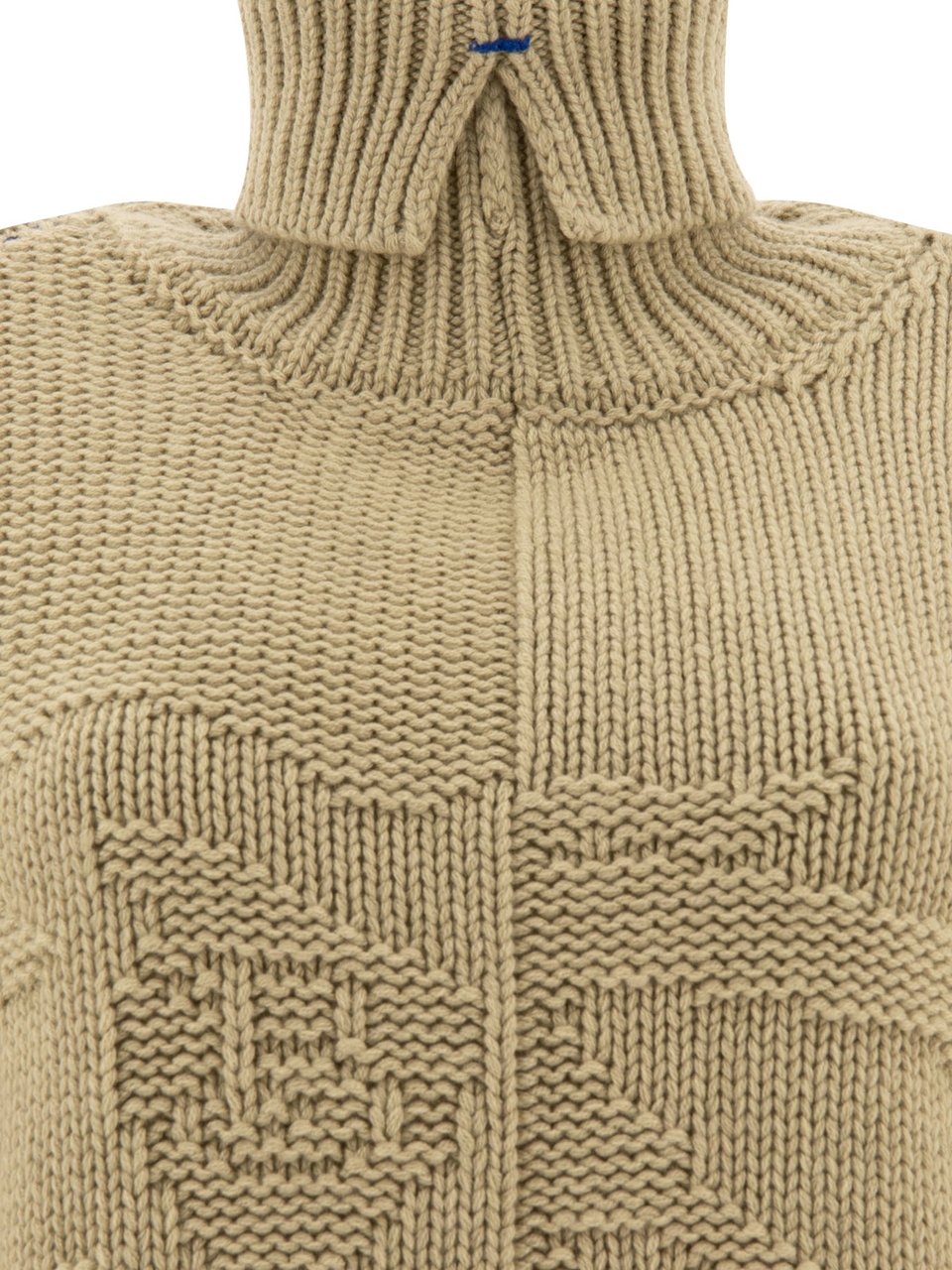 Burberry Cashmere sweater with EKD Groen