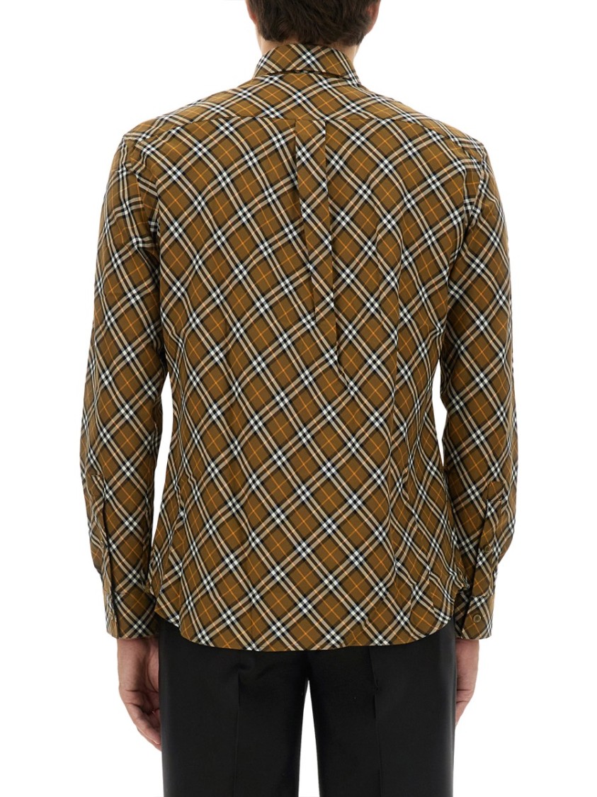 Burberry Classic Plaid Check Shirt With Button-Down Collar Bruin