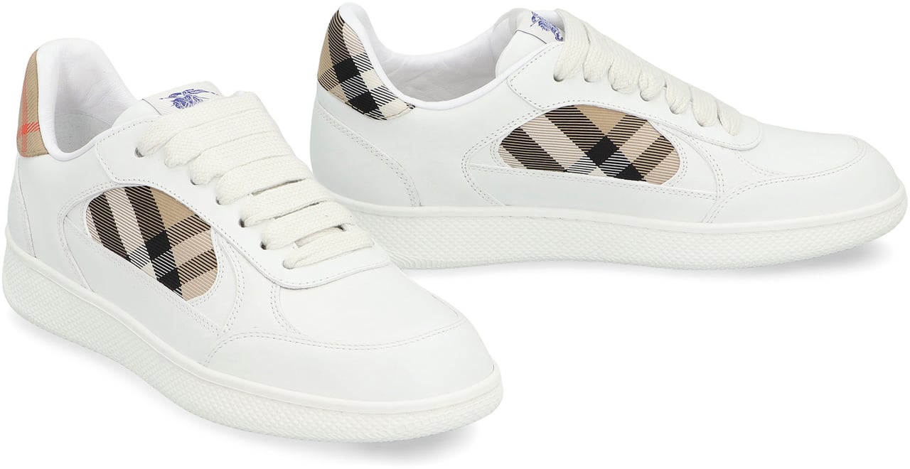 Burberry Leather low-top sneakers Wit