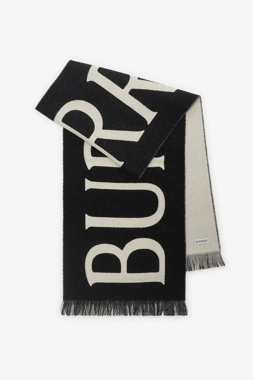 Burberry Fringed Rectangular Wool Scarf with Mini Logo Zwart