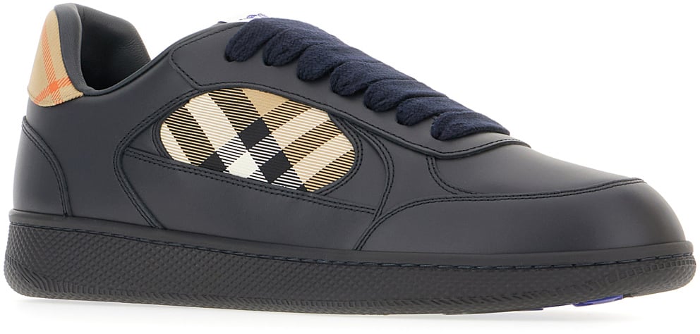 Burberry Burberry Midnight blue leather Terrence sneakers Blauw