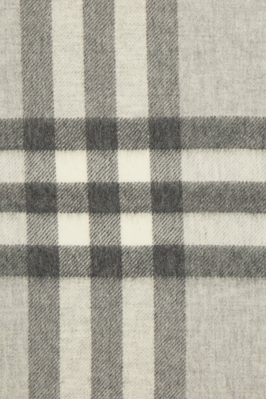 Burberry Multicolor cashmere scarf Divers