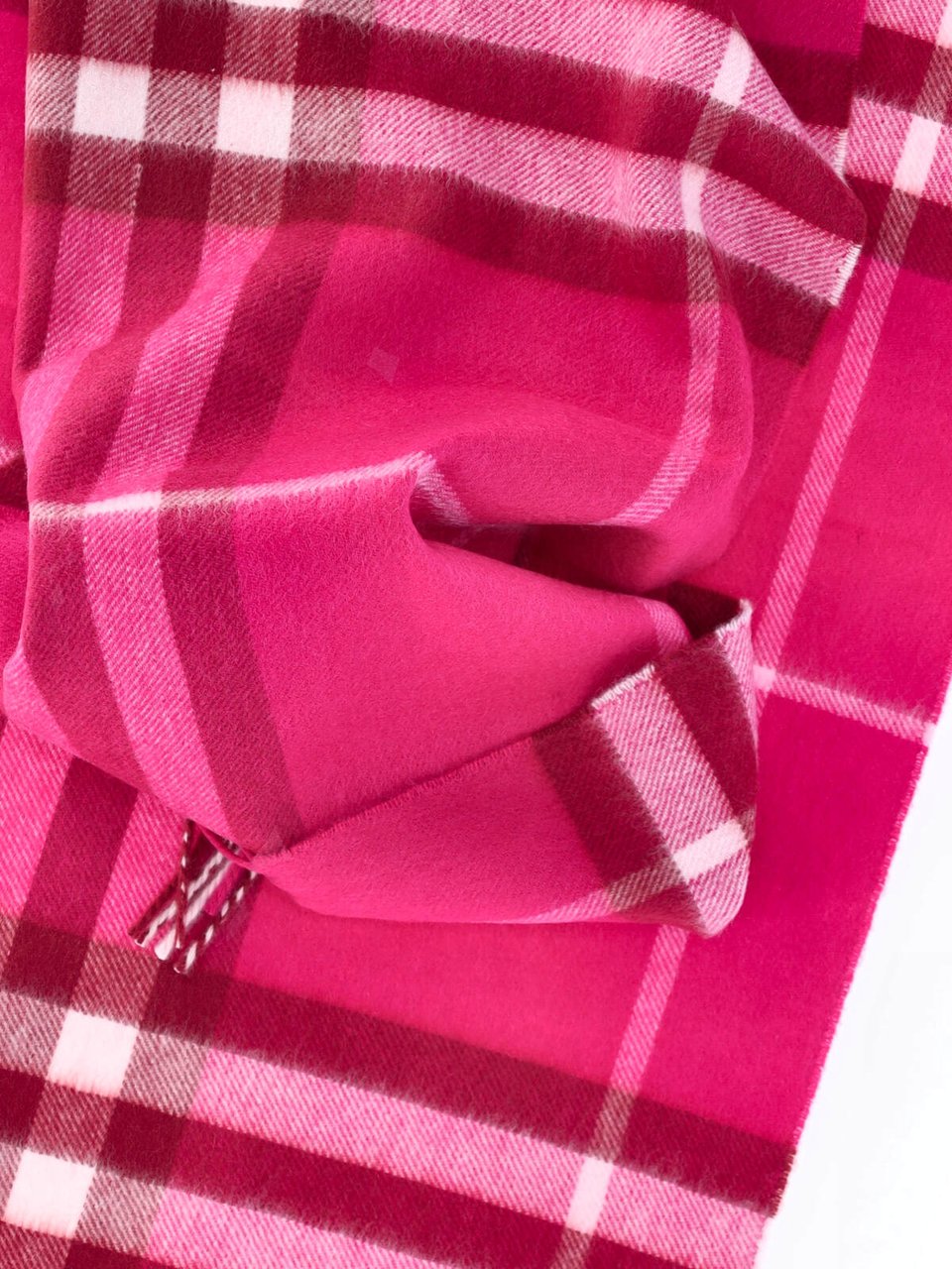 Burberry Brushed Cashmere Check Scarf With Iconic Logo Design Roze