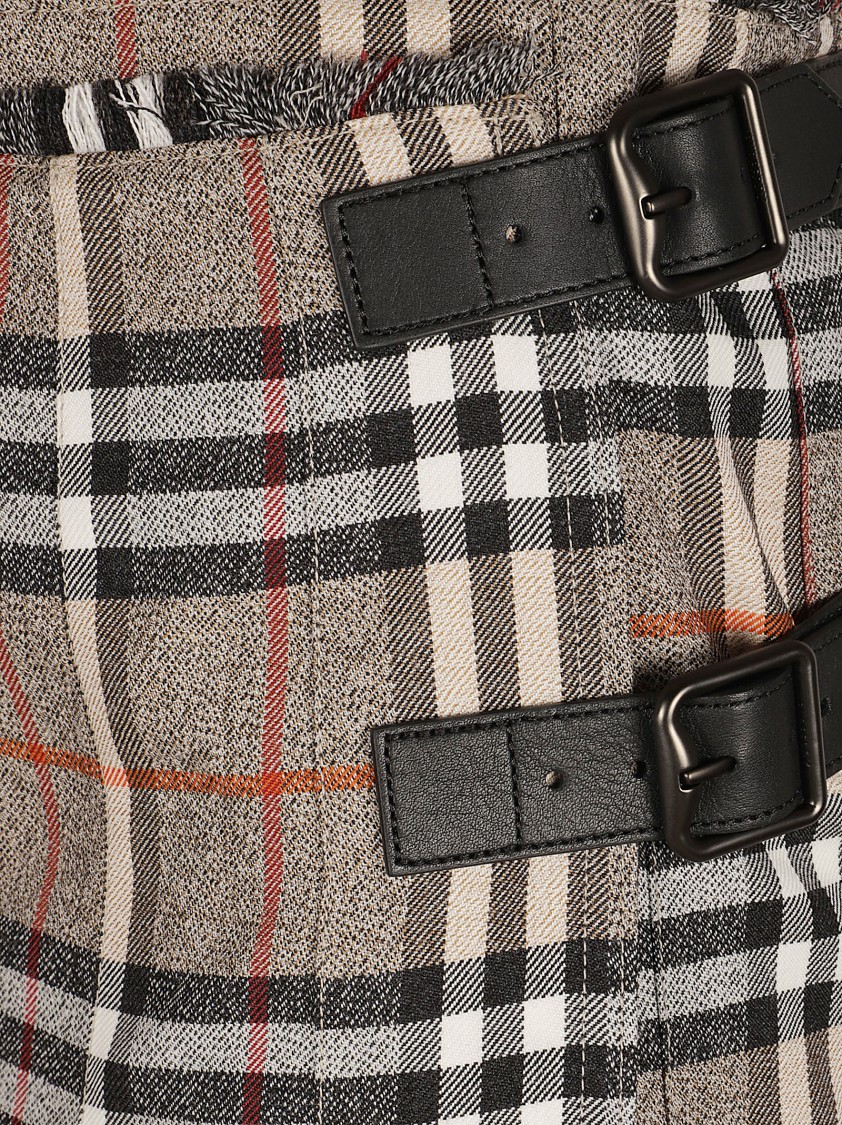 Burberry Wrap Closure Wool Skirt Grijs