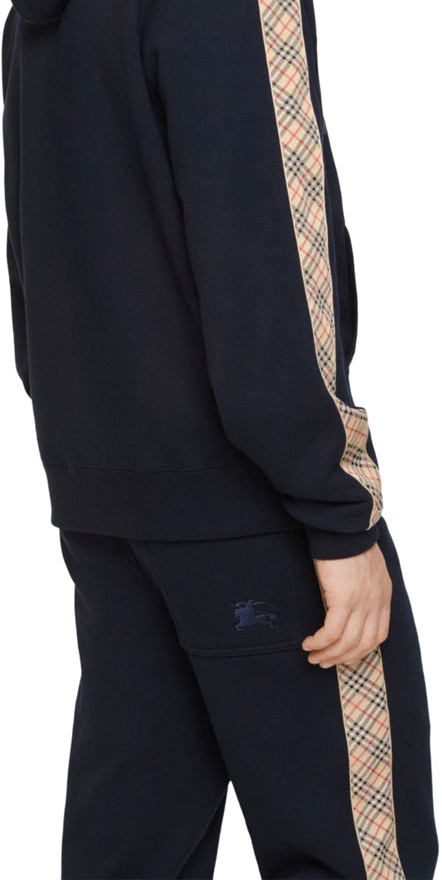 Burberry Sweaters Blue Blauw