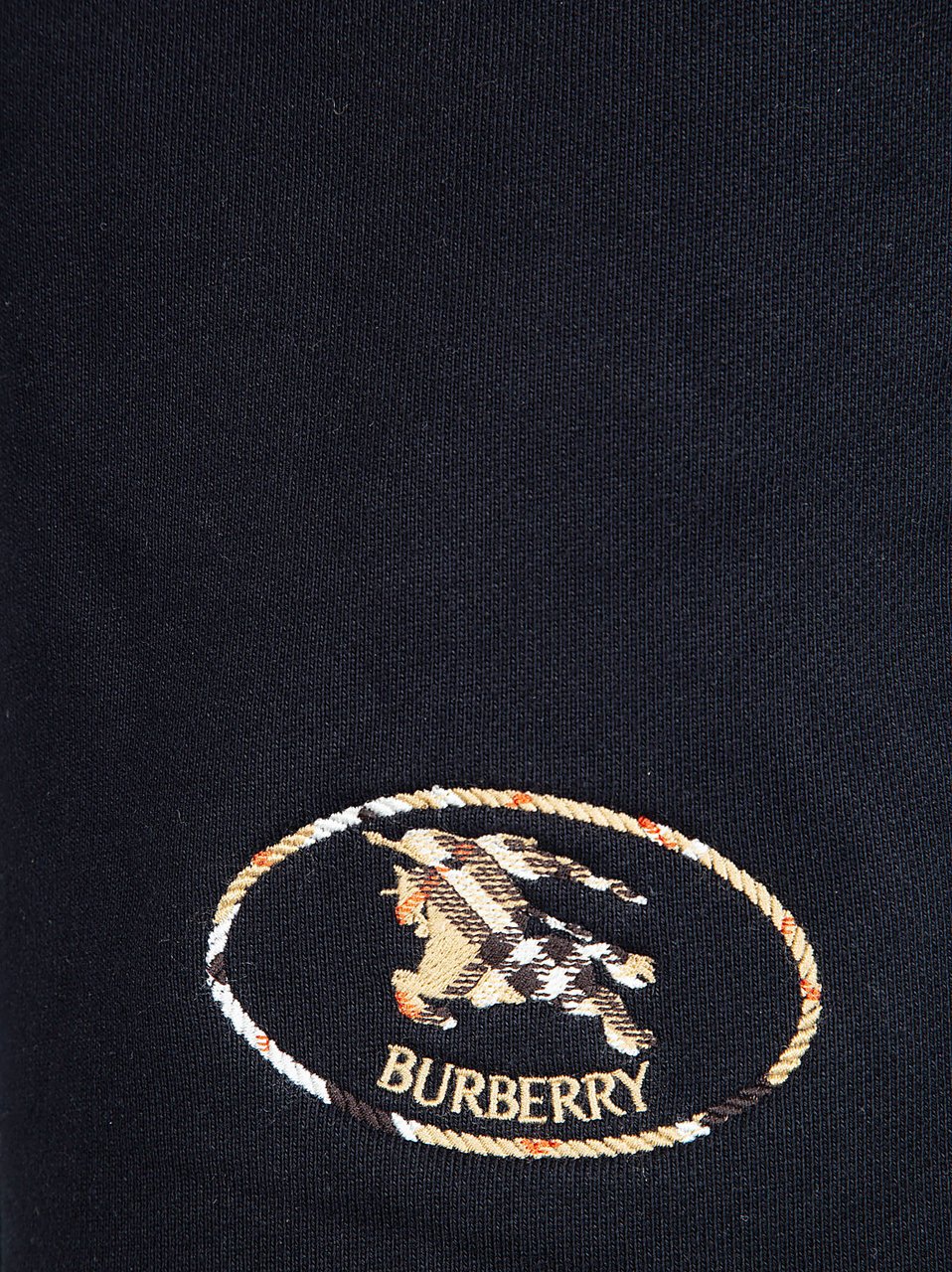 Burberry Black Elasticized Shorts with Pleated Pockets and Drawstring Zwart