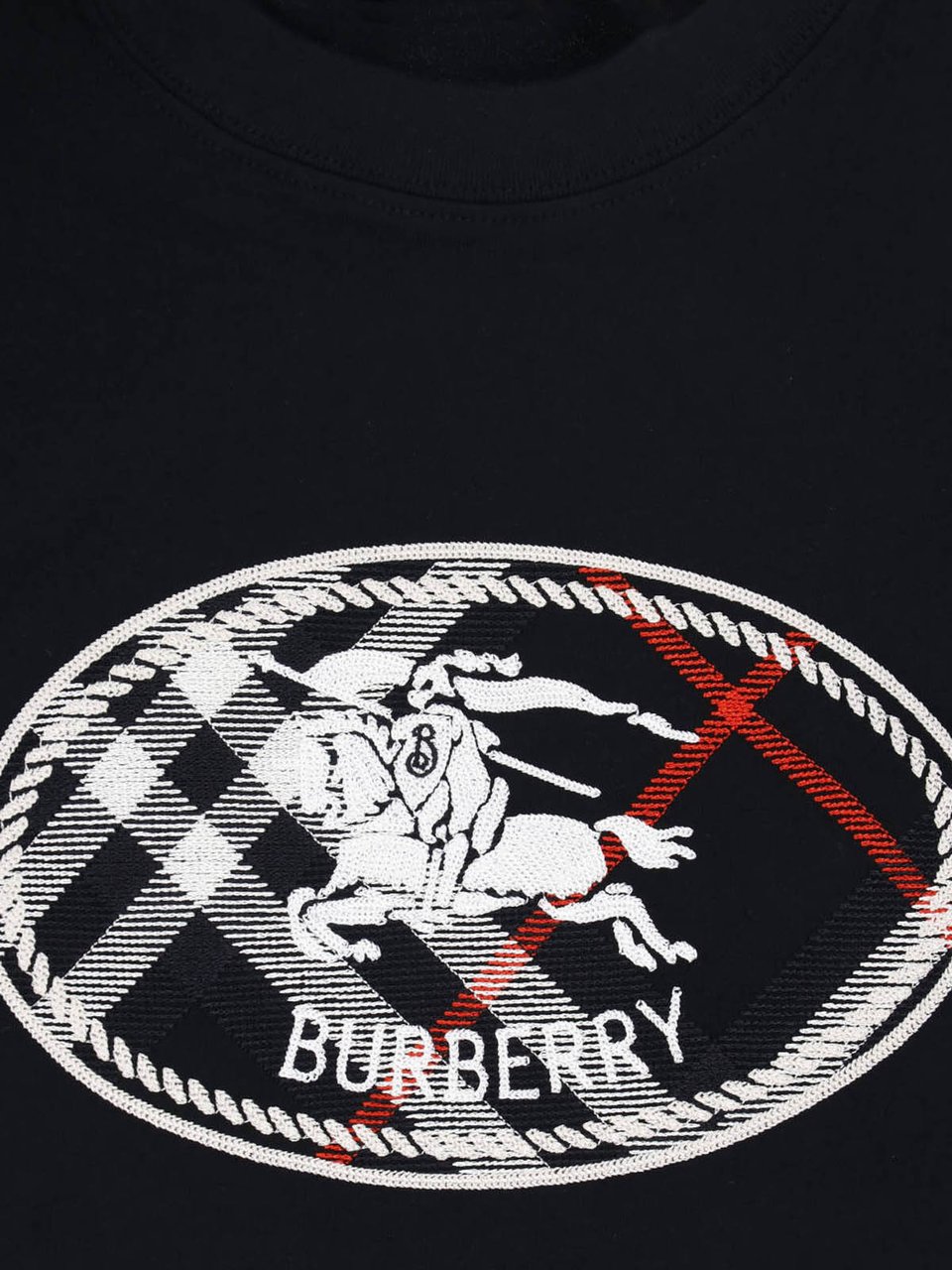 Burberry Short-Sleeved Black T-Shirt with Checkered Emblem Zwart