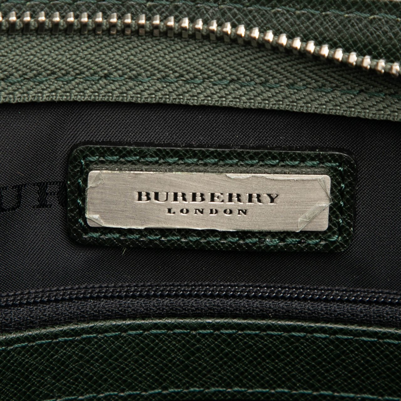 Burberry Leather Clutch Groen