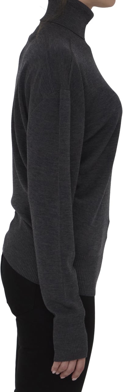 Burberry Wool jumper Grijs