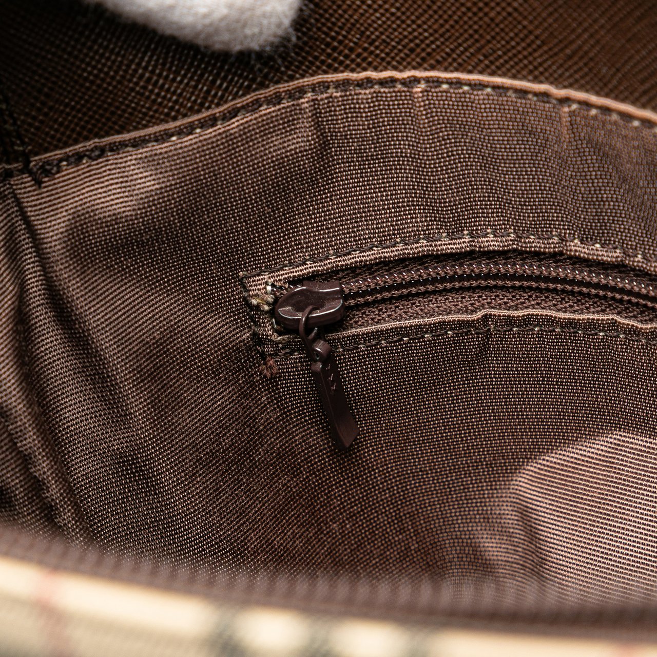 Burberry House Check Coated Canvas Bucket Tote Bruin