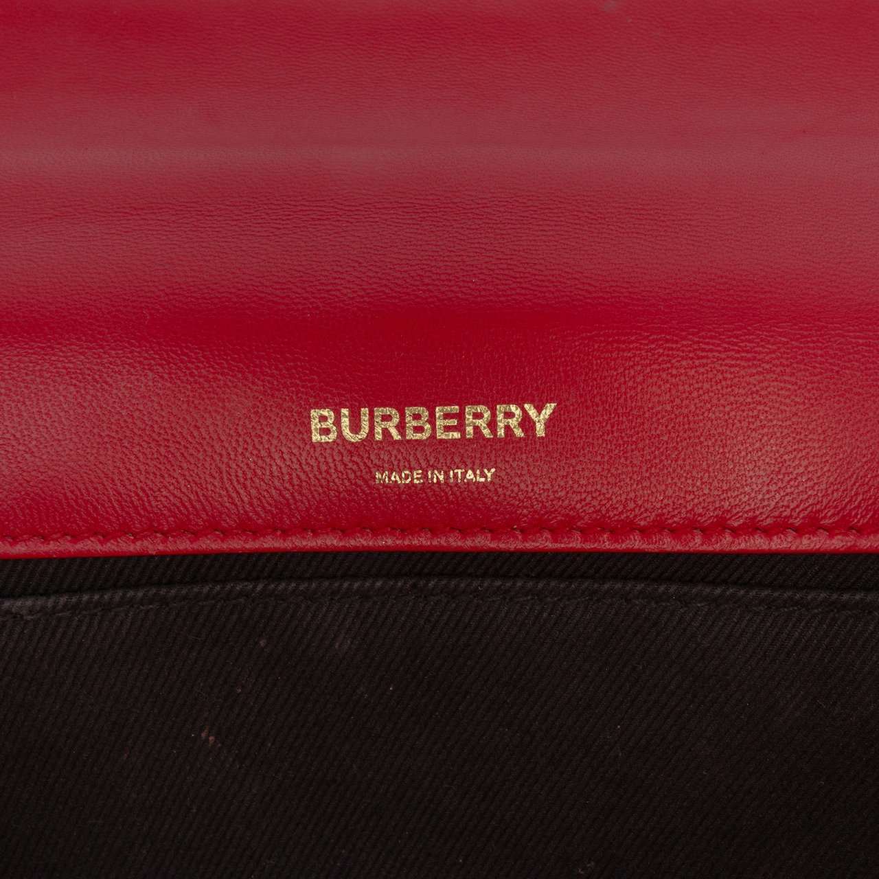 Burberry Small Quilted Lambskin Lola Crossbody Rood