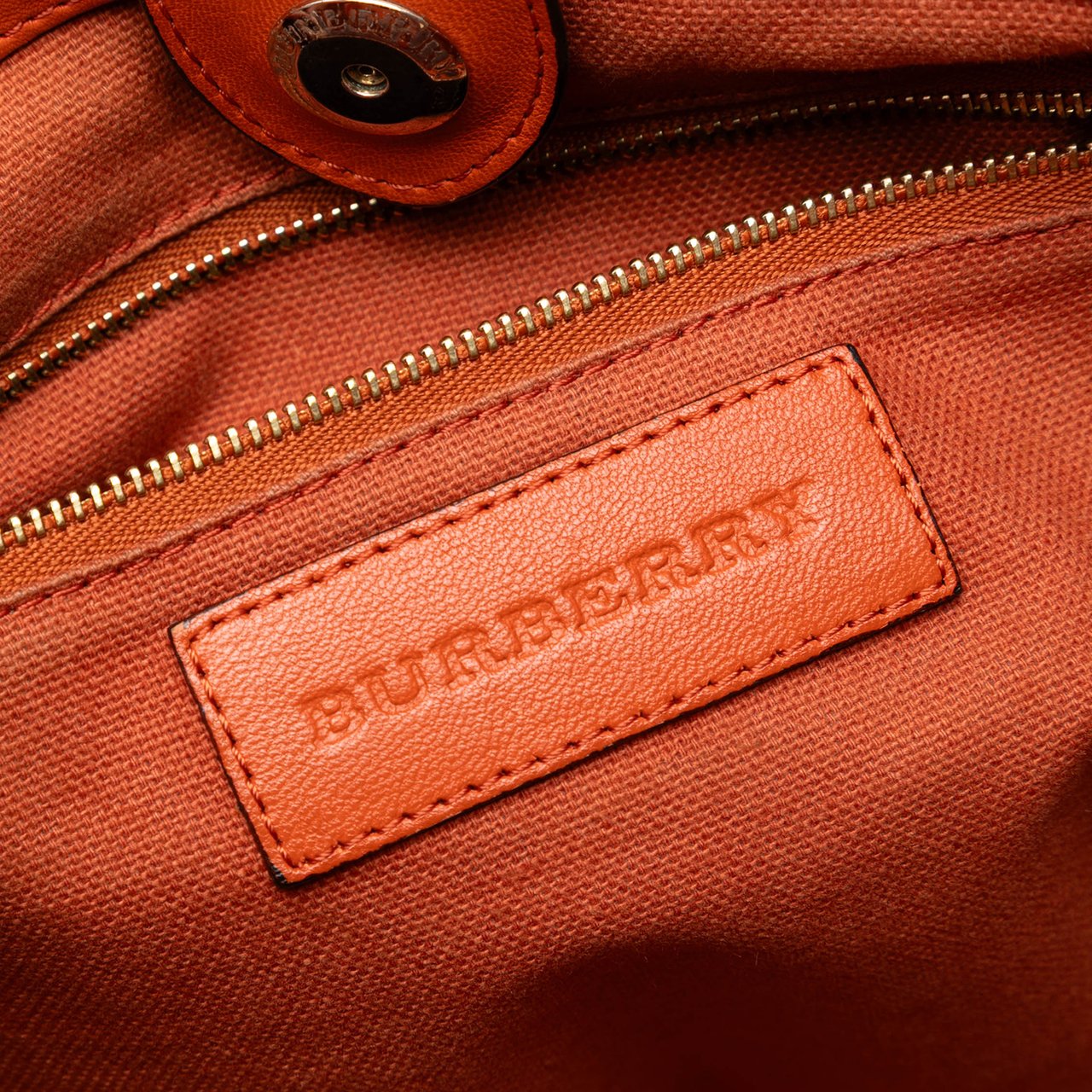 Burberry Small Leather Canterbury Tote Oranje
