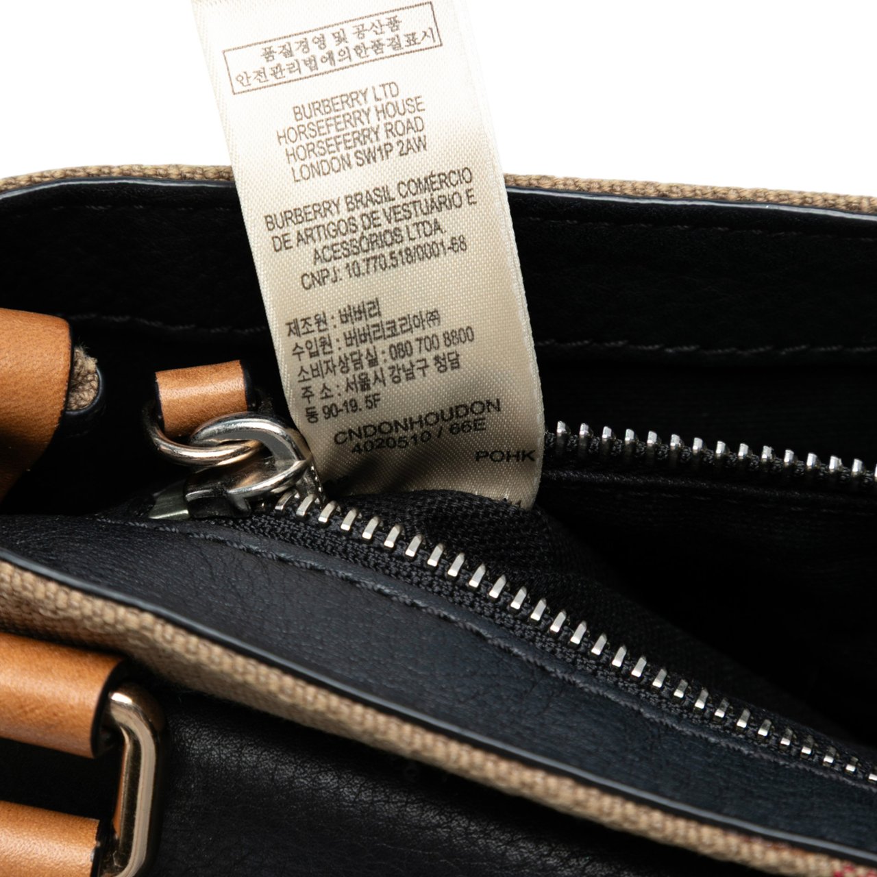 Burberry Mega Check Canvas and Grainy Calfskin Shellwood Crossbody Zwart