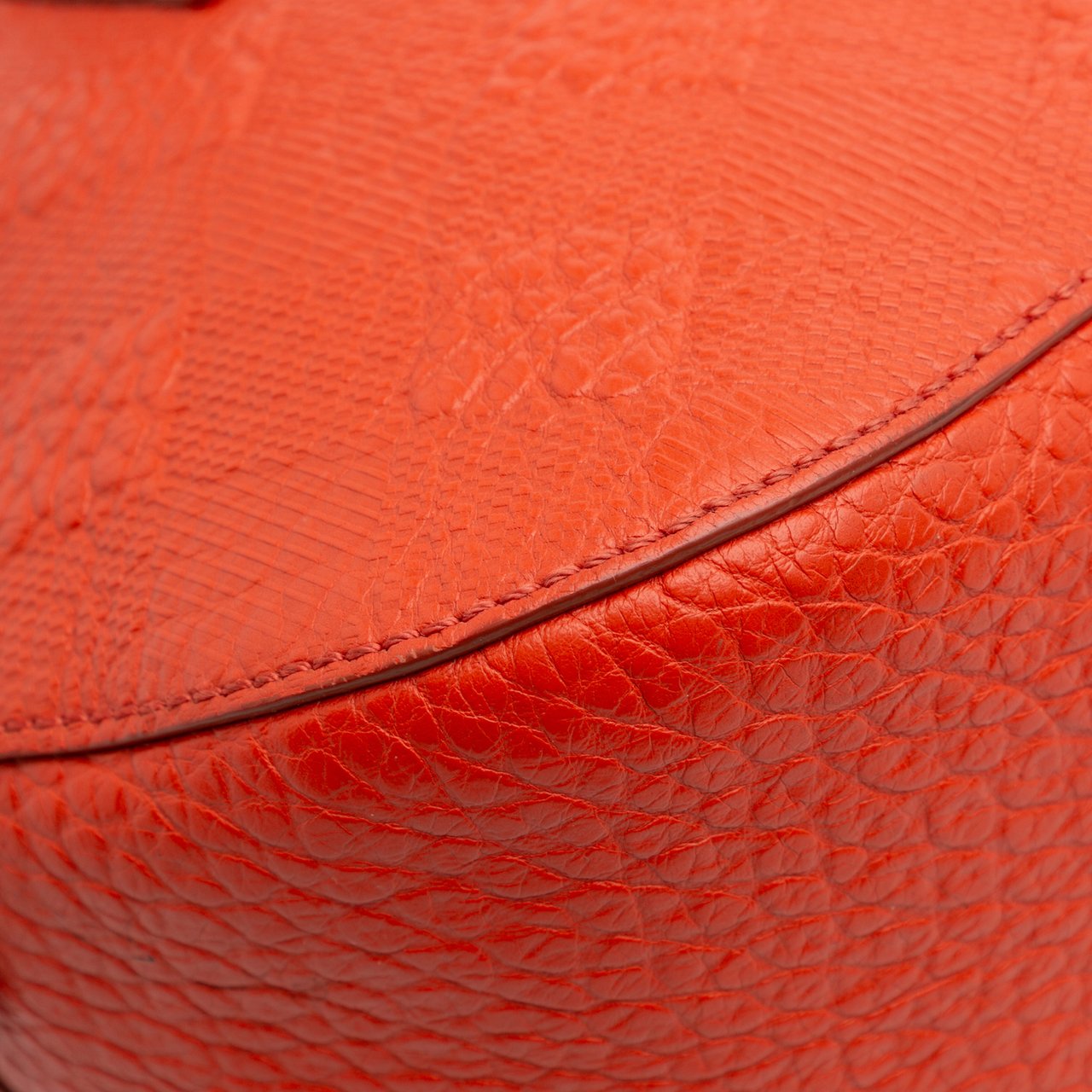 Burberry Small Heritage Grain Check Embossed Leather Orchard Bowling Bag Oranje