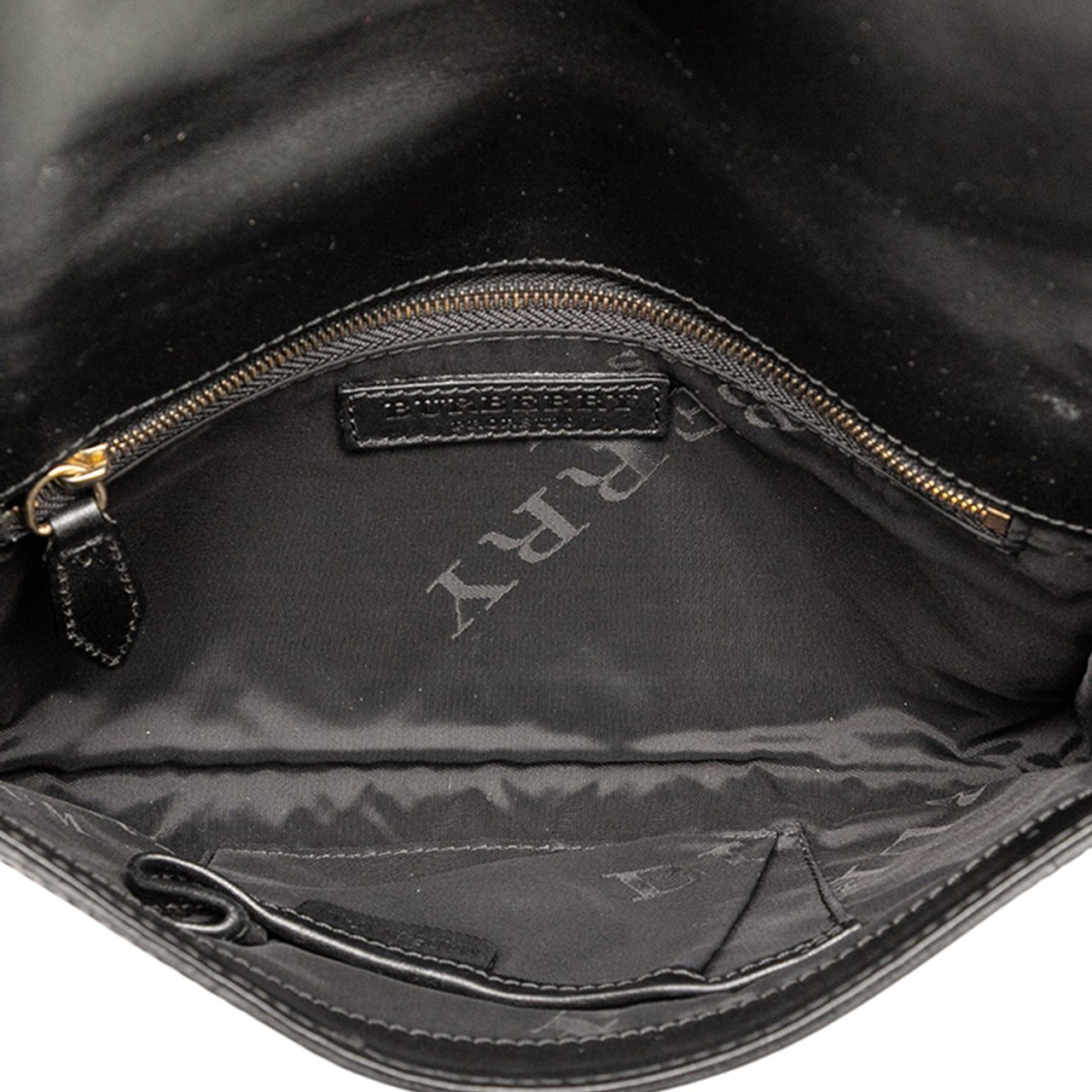 Burberry Herringbone Patent and Straw Shoulder Bag Zwart