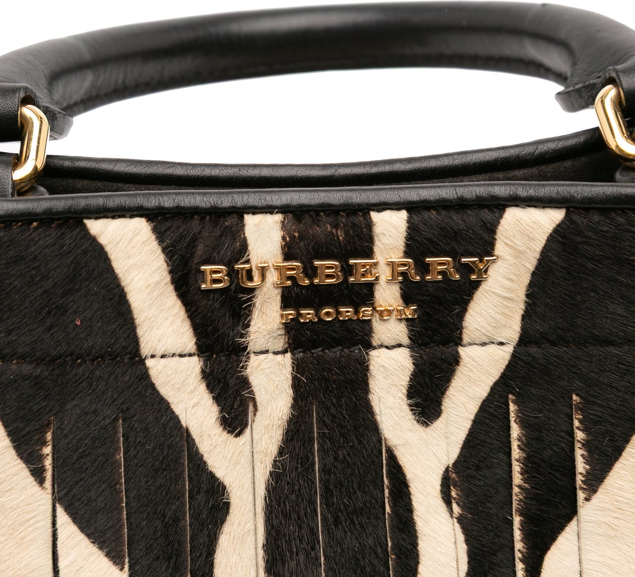 Burberry Prorsum Animal Printed Pony Hair and Leather Fringe Bucket Bag Zwart