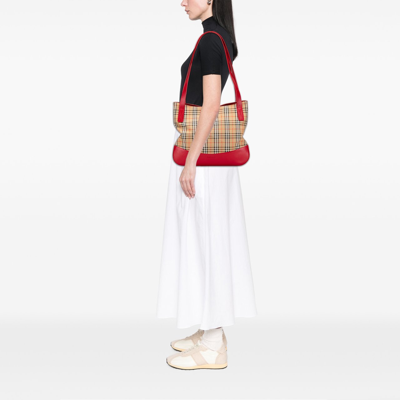 Burberry Haymarket Check Canvas Tote Bruin