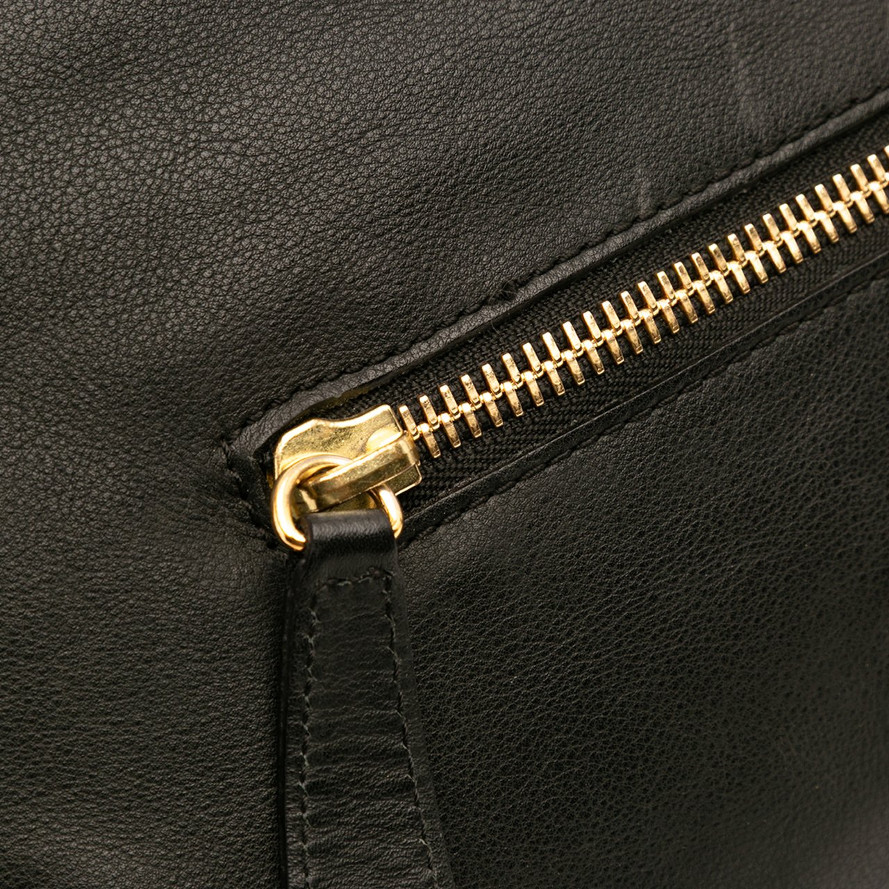 Burberry House Check Trimmed Leather Big Crush Convertible Tote Zwart