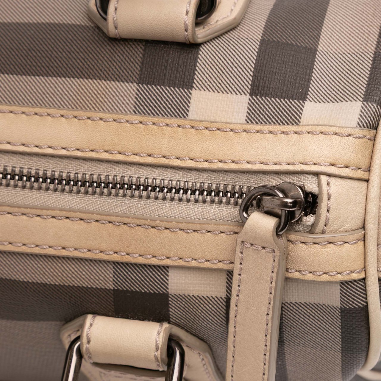 Burberry Smoke Check Coated Canvas Chester Boston Bag Bruin