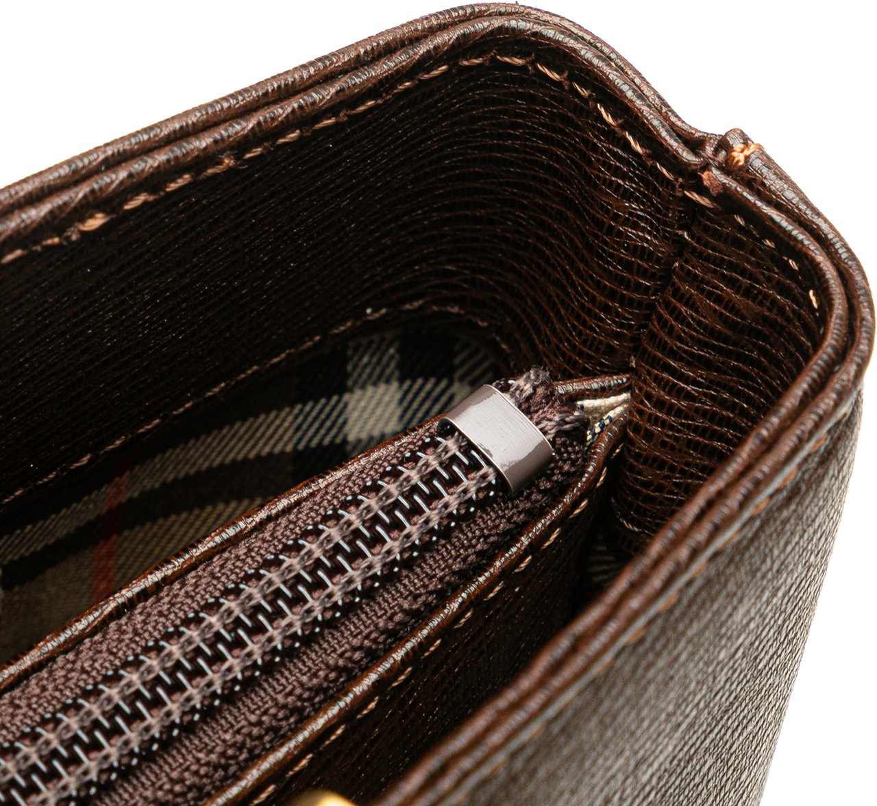 Burberry Leather Tote Bruin