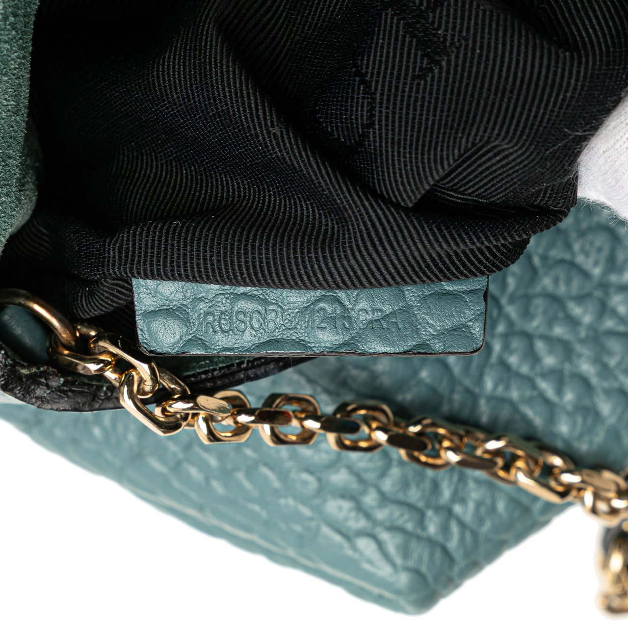 Burberry Medium Grained Calfskin Mildenhall Crossbody Blauw