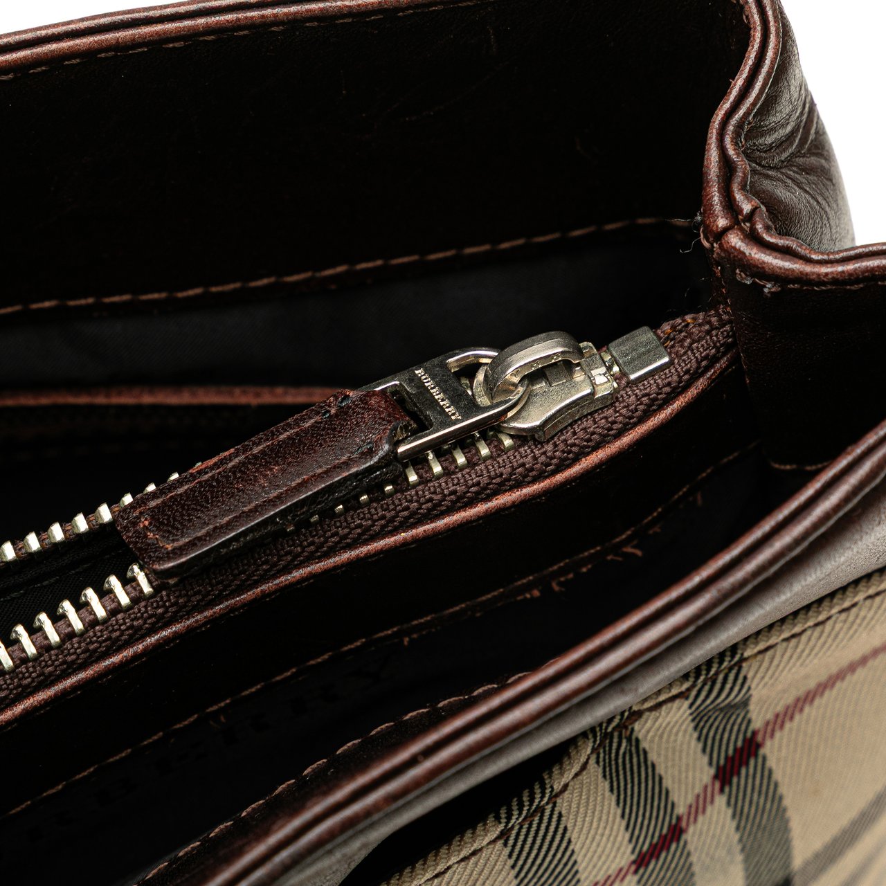 Burberry House Check Canvas Tote Bruin
