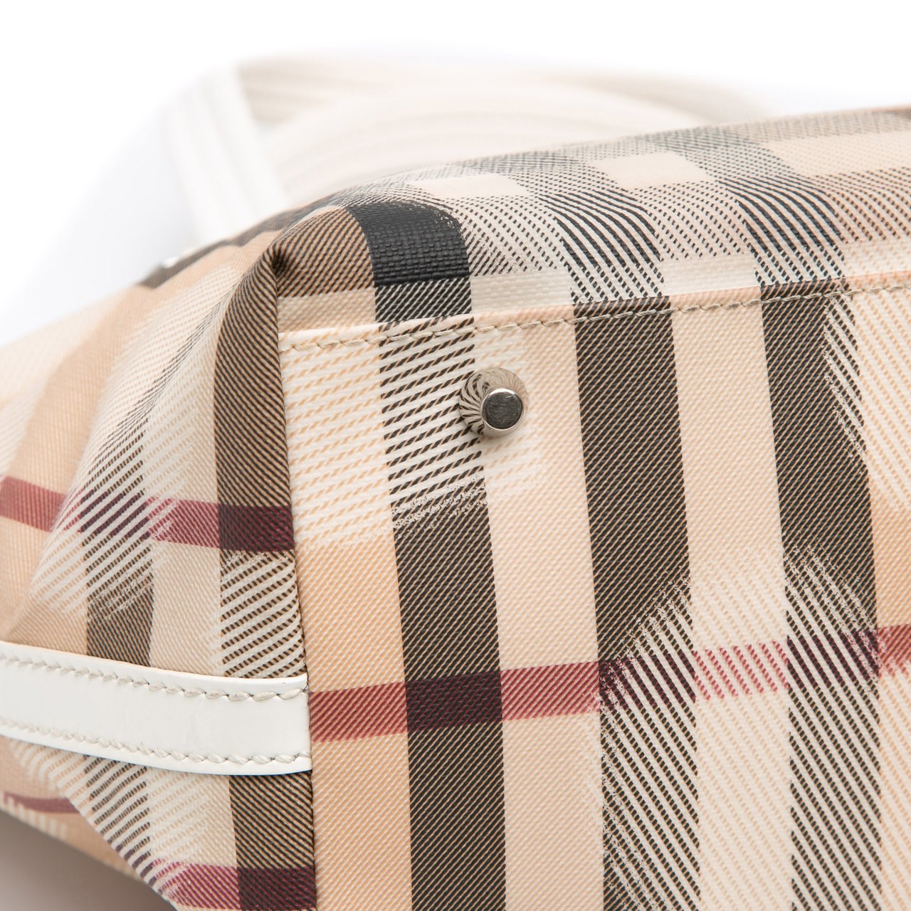 Burberry House Check Coated Canvas Hearts Gracie Tote Bruin