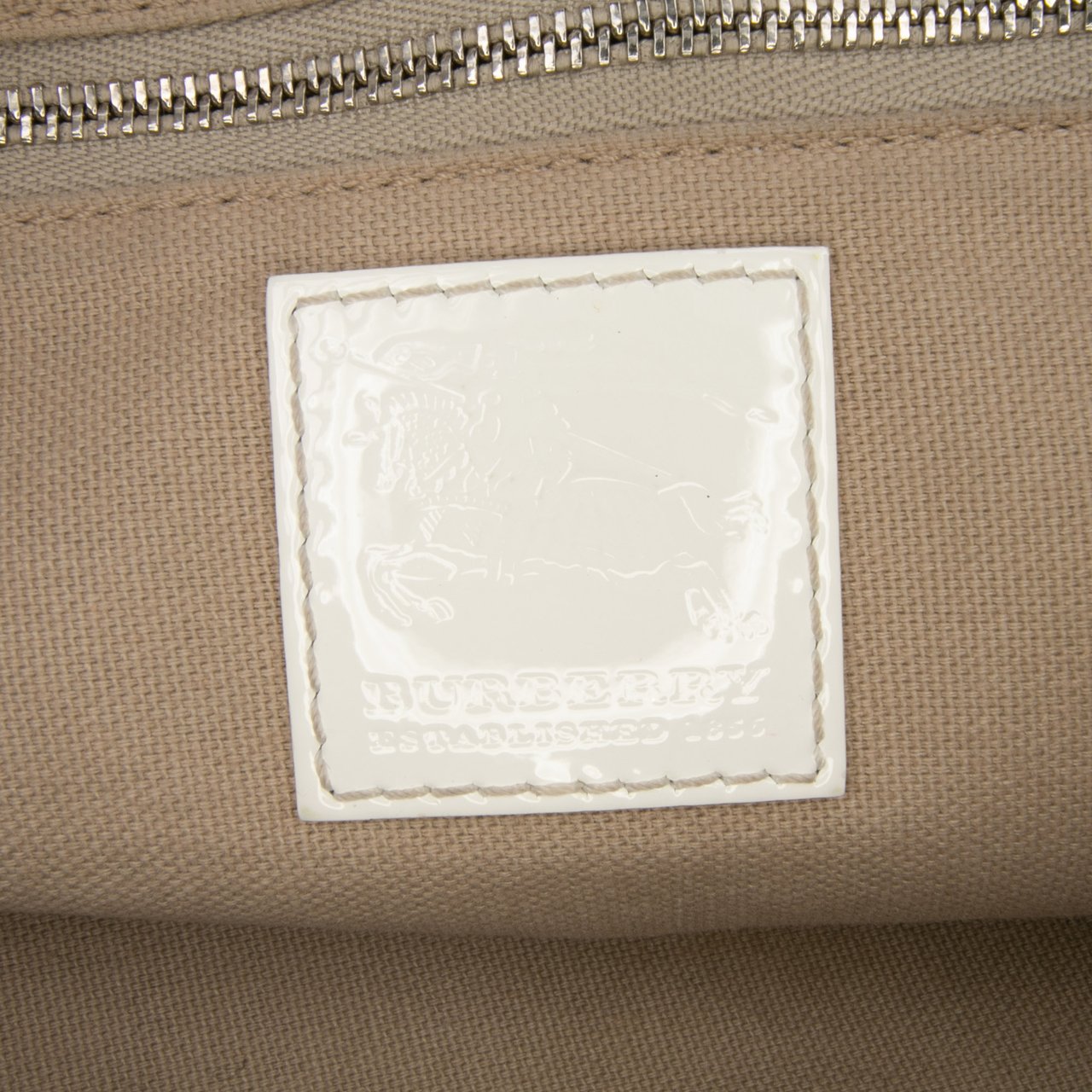 Burberry House Check Coated Canvas Hearts Gracie Tote Bruin