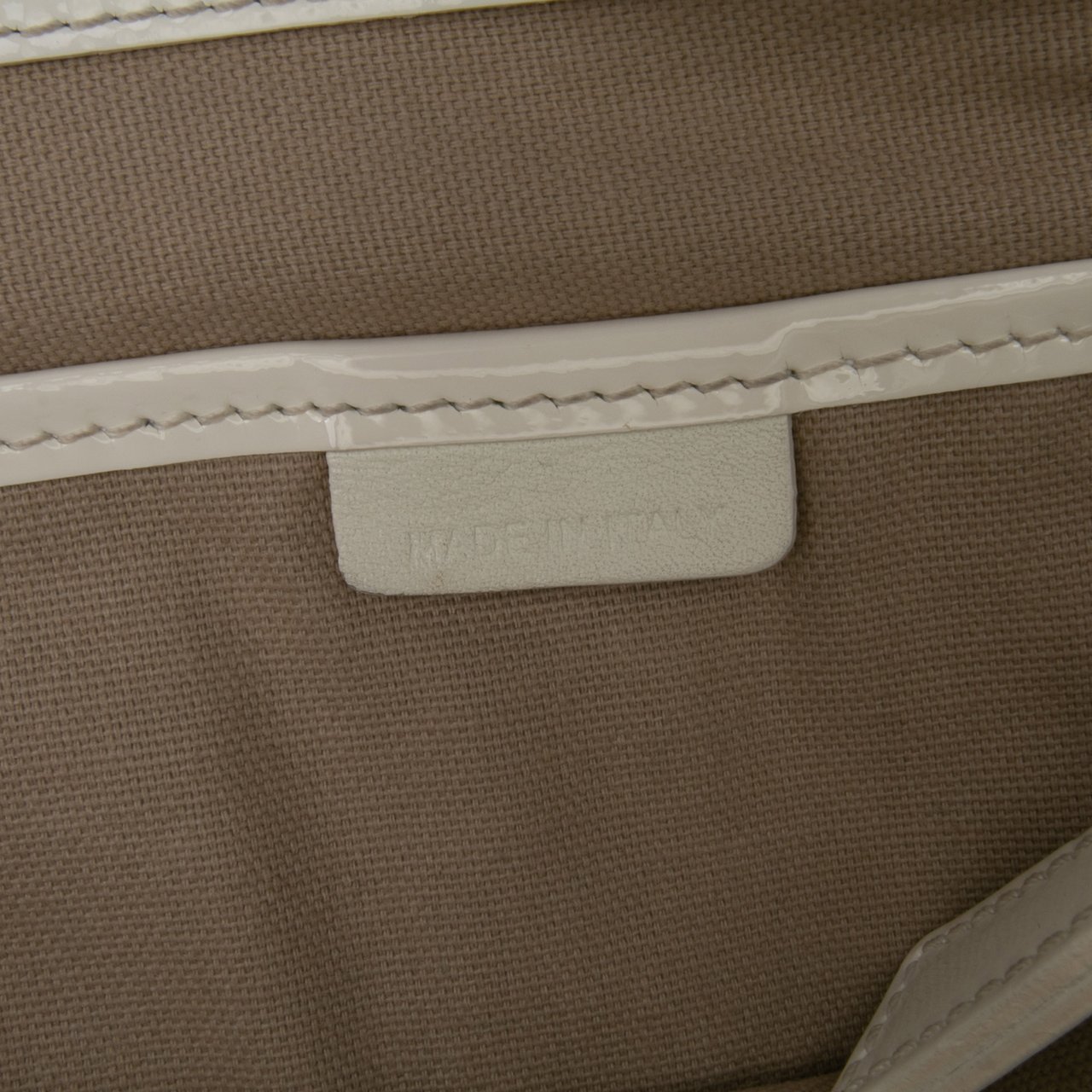 Burberry House Check Coated Canvas Hearts Gracie Tote Bruin
