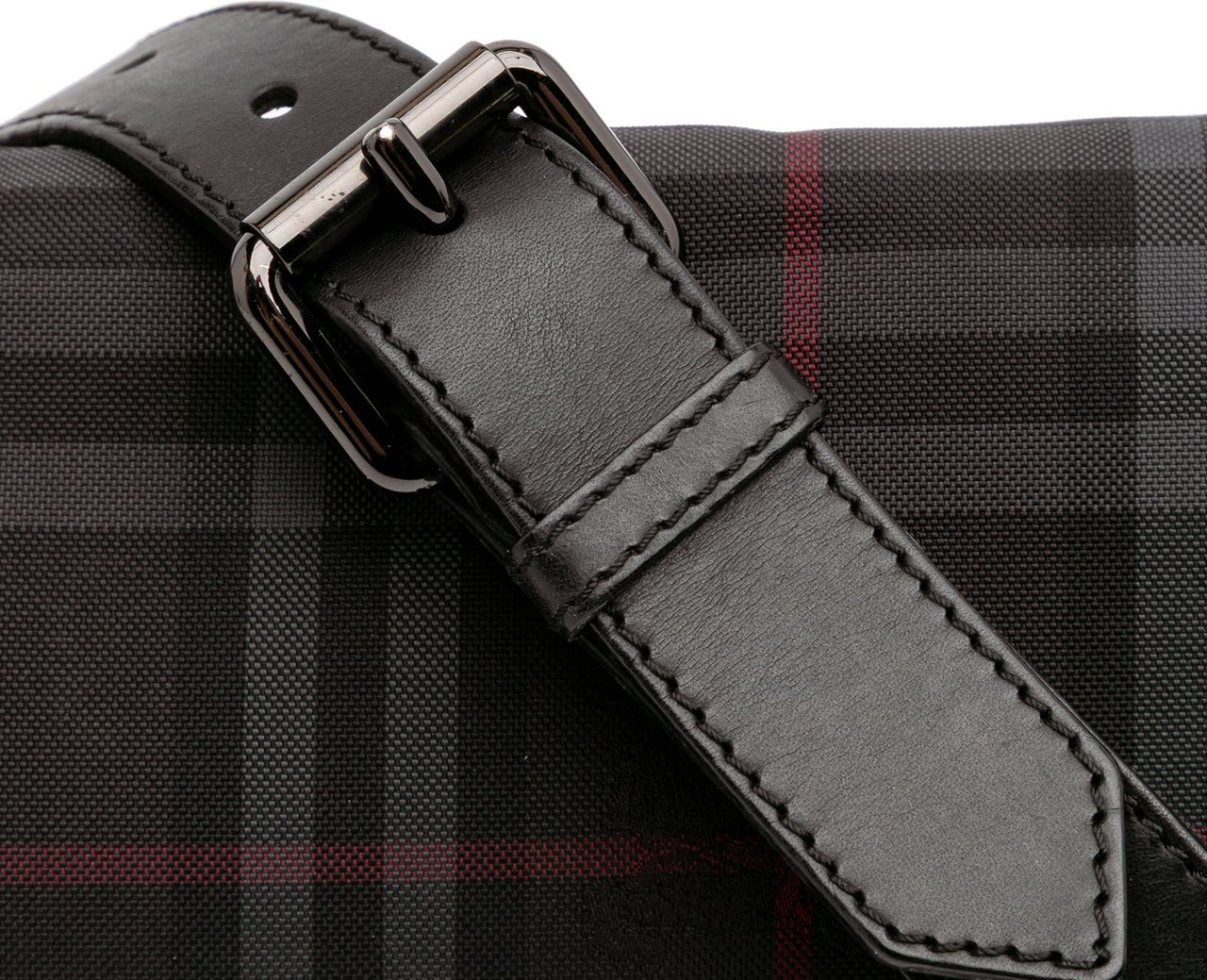 Burberry Smoke Check Nylon Messenger Bag Zwart