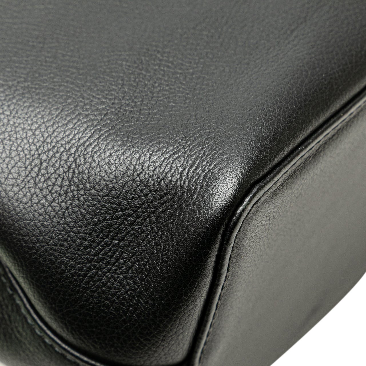 Burberry Leather Tote Zwart