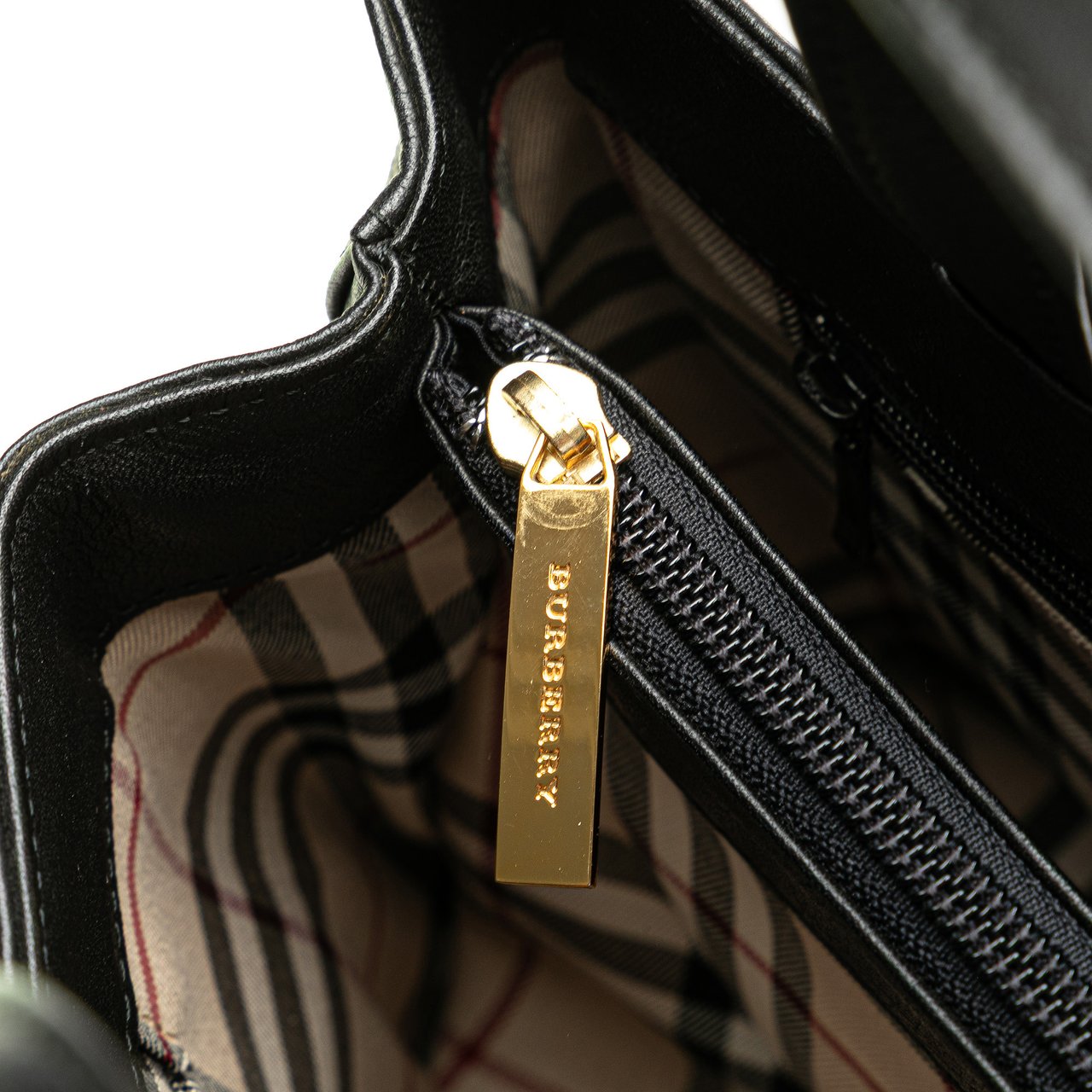 Burberry Leather Tote Zwart