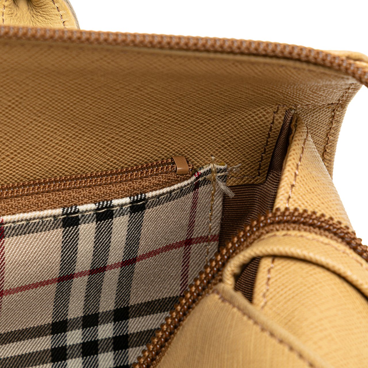 Burberry Leather Handbag Bruin