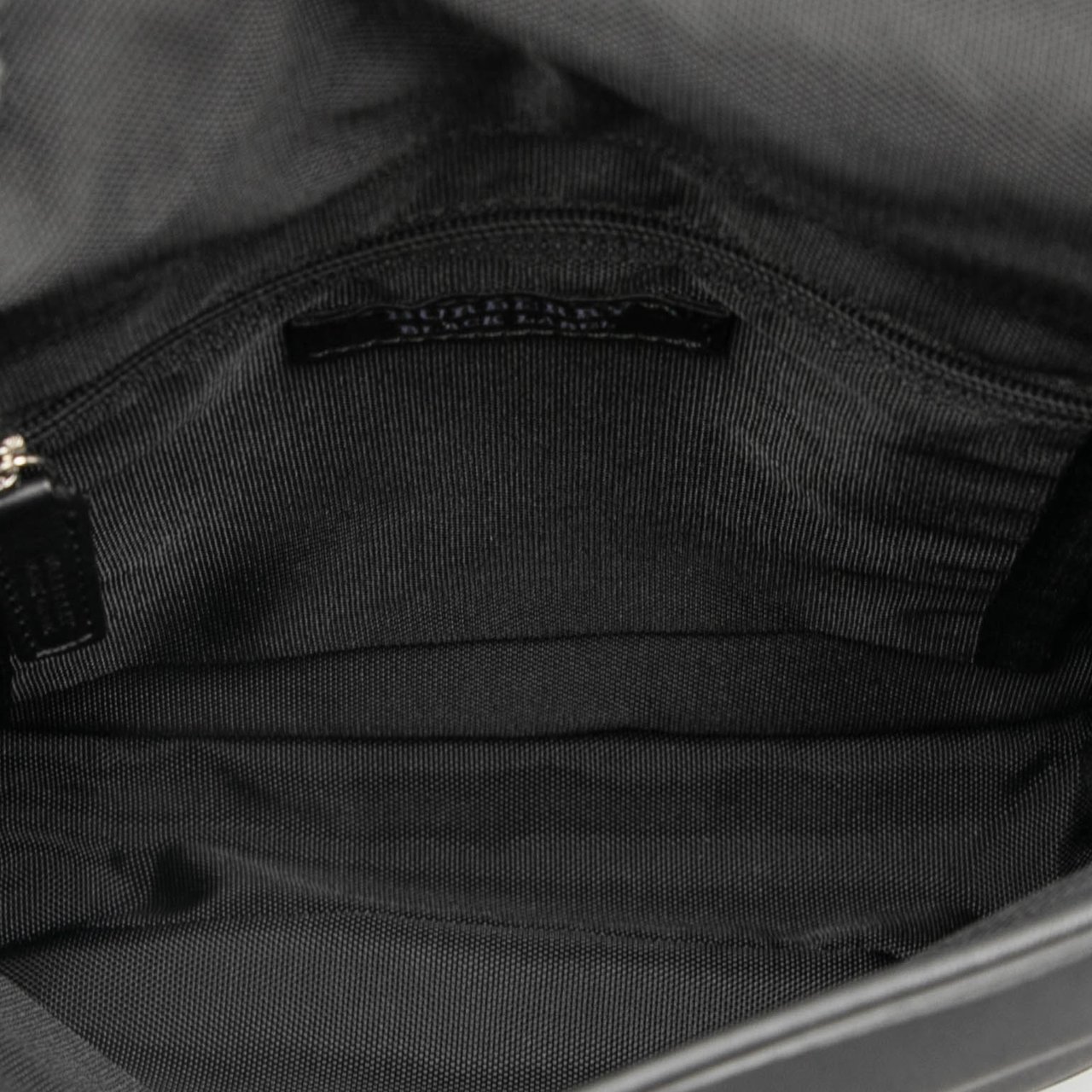 Burberry Nova Check Trimmed Nylon Flap Crossbody Zwart