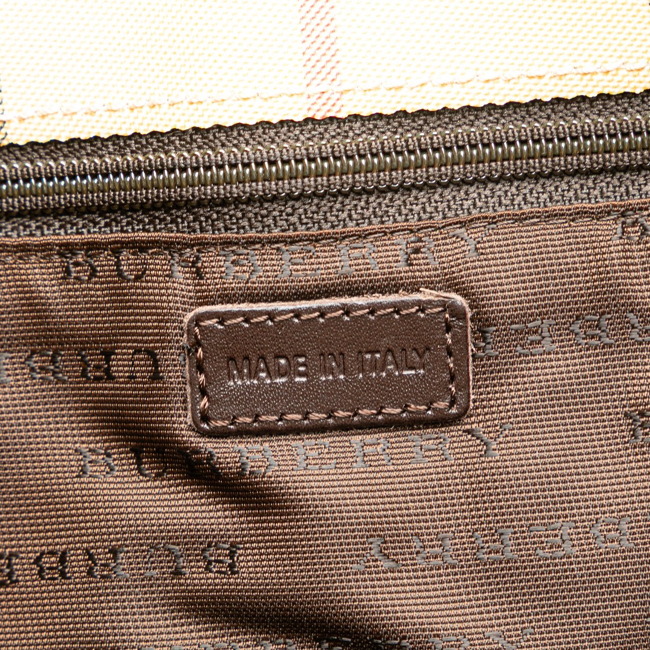 Burberry House Check Coated Canvas Bucket Bag Bruin