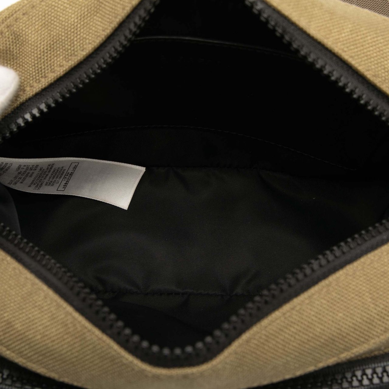 Burberry Canvas Paddy Crossbody Bruin