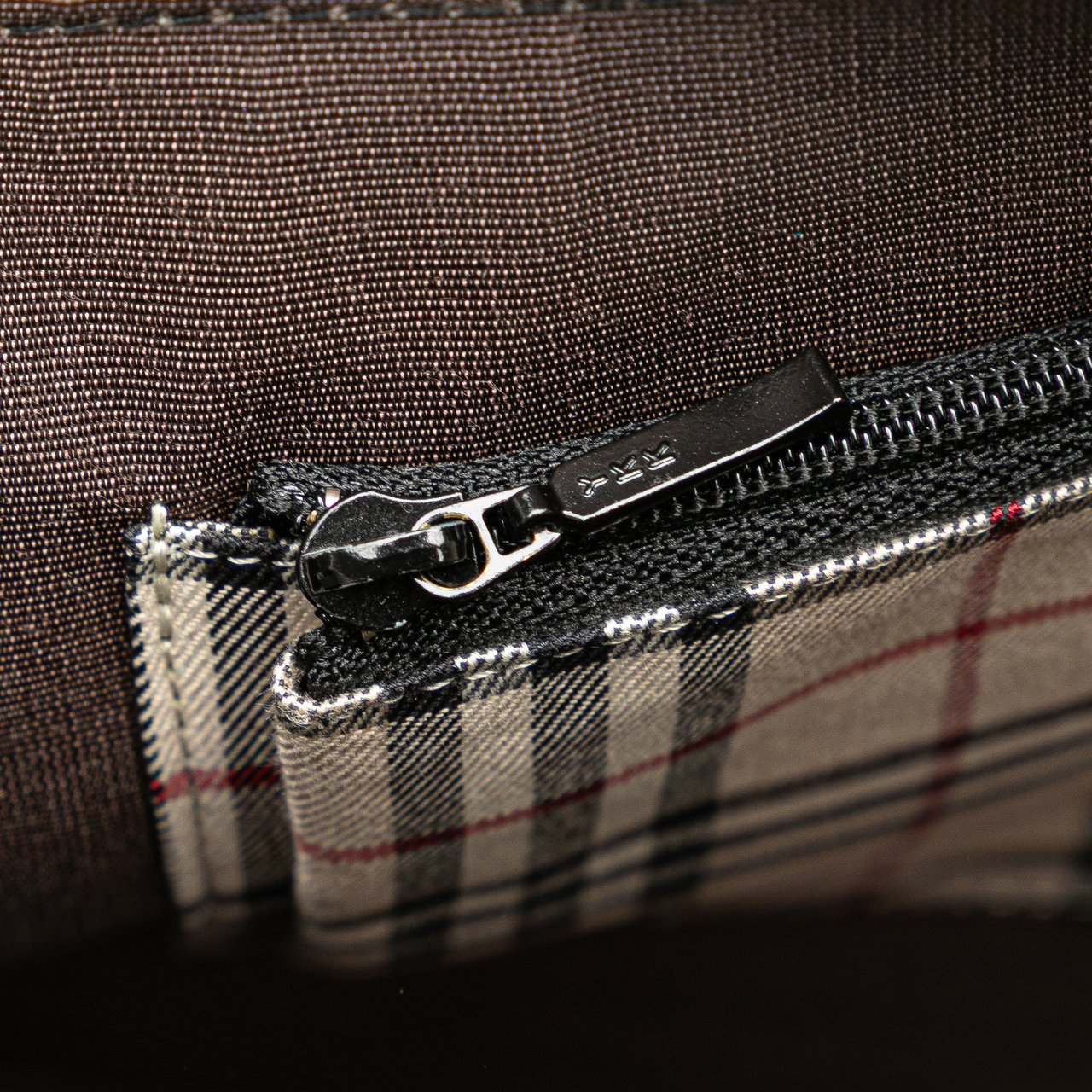 Burberry Leather Handbag Zwart